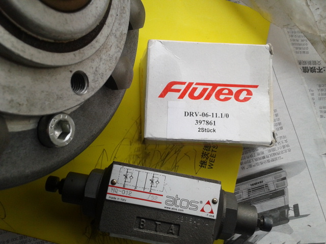 hydraulic valve