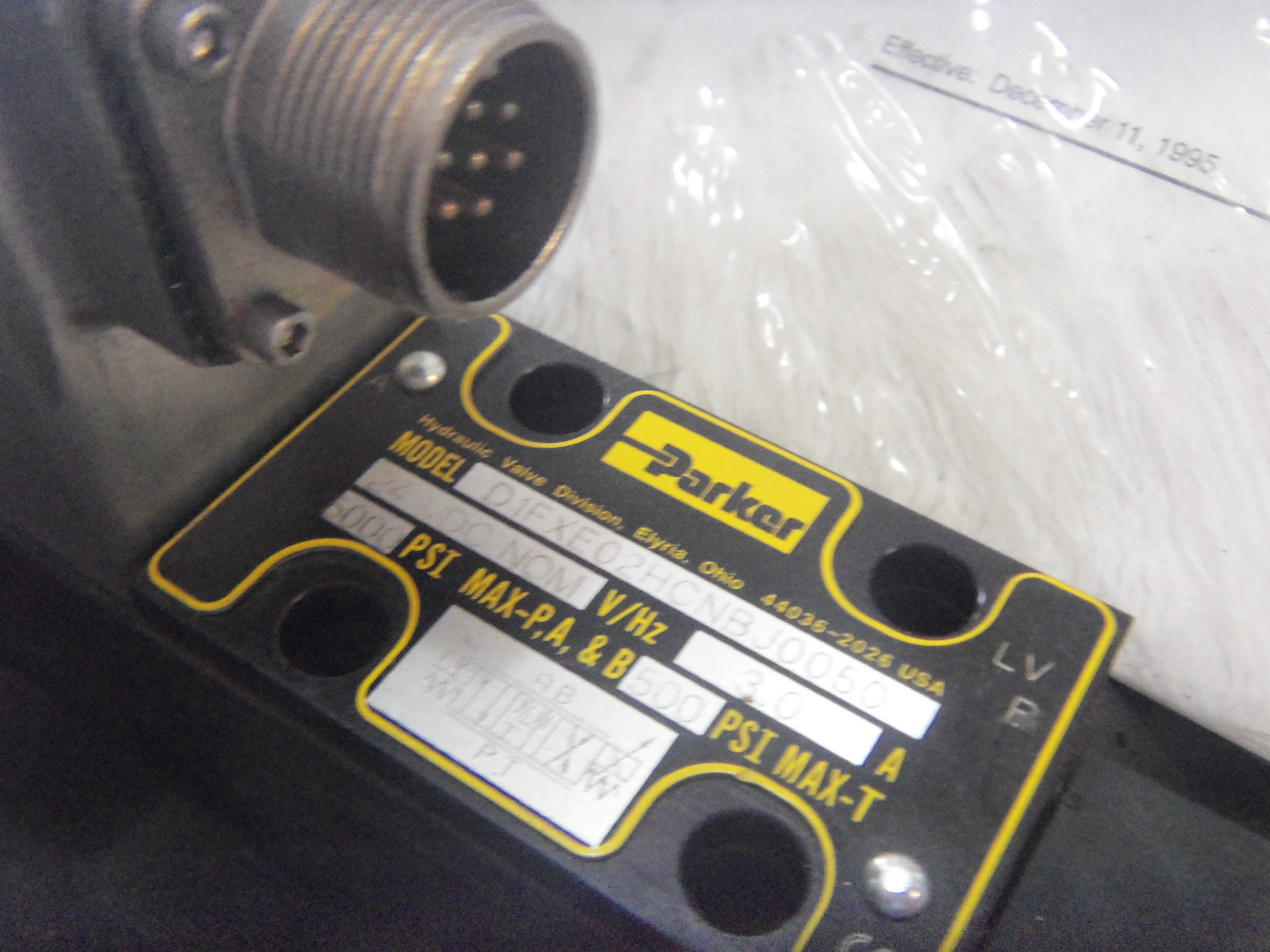 hydraulic valve