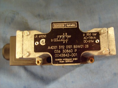 hydraulic valve