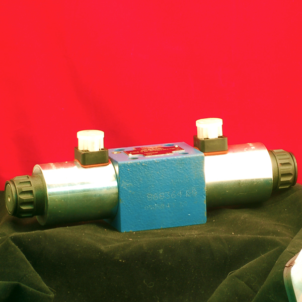 hydraulic valve