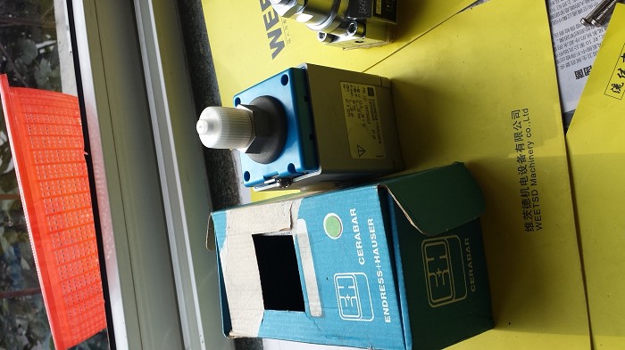 hydraulic valve