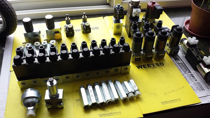 hydraulic valve