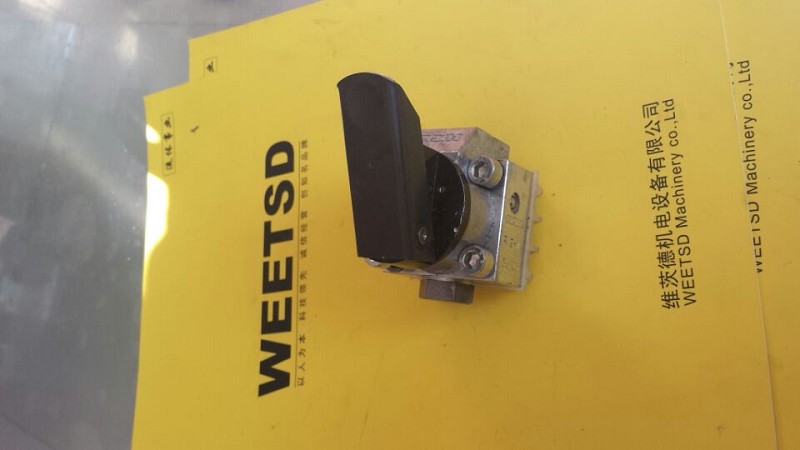 hydraulic valve