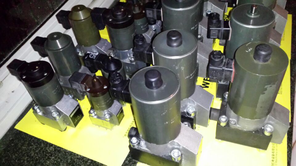hydraulic valve