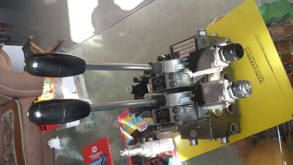 hydraulic valve