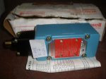 hydraulic valve