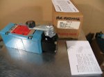 hydraulic valve
