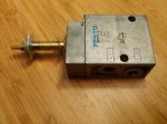 hydraulic valve
