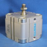 hydraulic valve