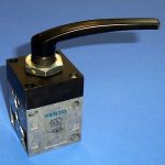 hydraulic valve