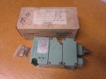 hydraulic valve