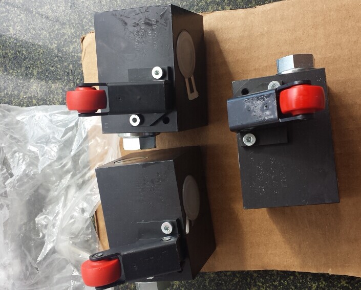 hydraulic valve