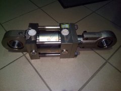 hydraulic valve