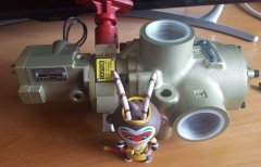 hydraulic valve
