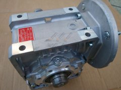 hydraulic valve