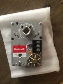 hydraulic valve